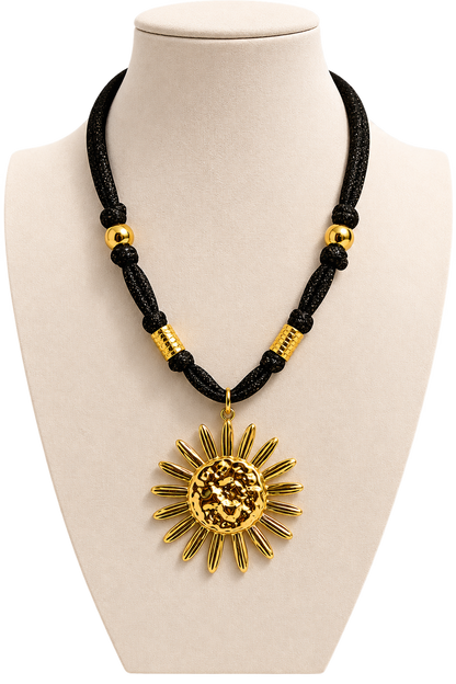 Collier Nina