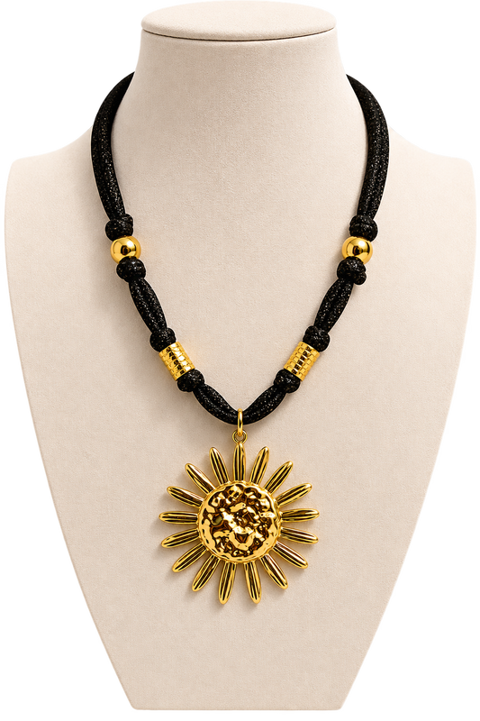 Collier Nina