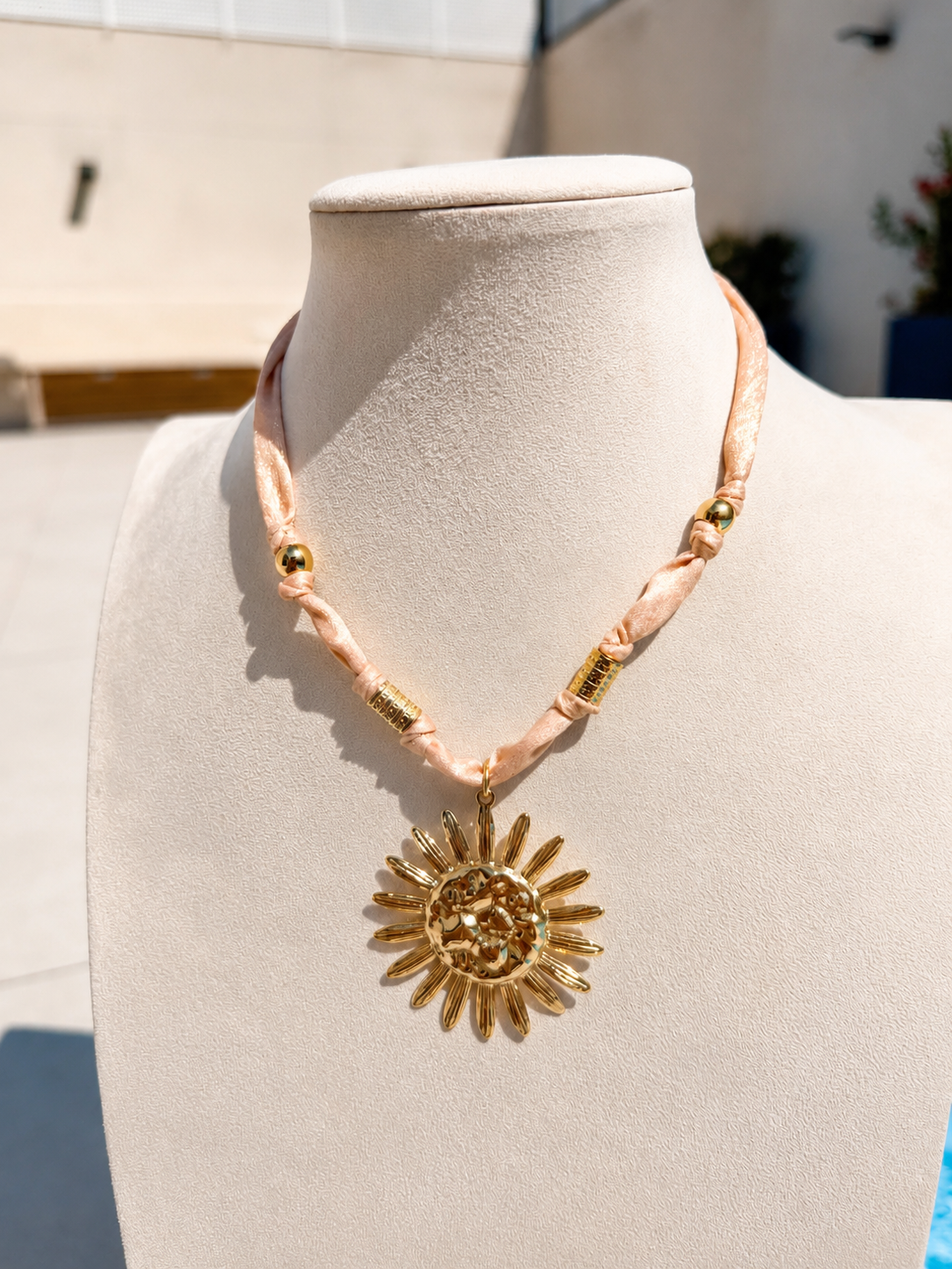 Collier Nina