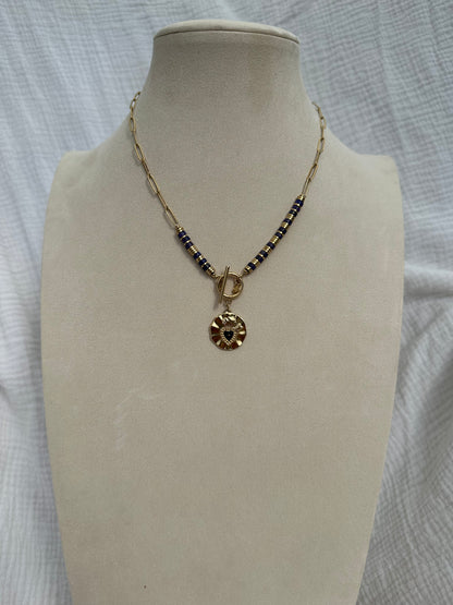 Collier Sarah
