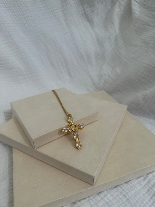 Collier Esther