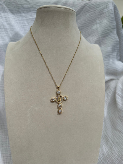 Collier Esther